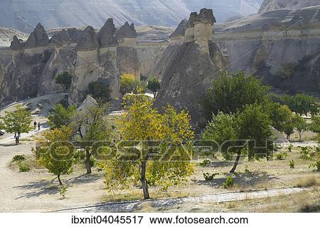 Tuffsteinformationen, Tal der Monche, Pasabagi, Provinz Nevsehir, Kappadokien, Turkei, Asien View Large Photo Image Stock Photo - Tuffsteinformationen, Tal der Monche, Pasabagi, Provinz Nevsehir, Kappadokien, Turkei, Asien. Fotosearch