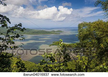 Stock Photo - Uberblick, Insel Pohnpei, Mikronesien, Ozeanien. Fotosearch