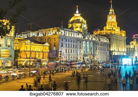 Stock Photo - Uferpromenade The Bund bei Nacht, Shanghai, China, Asien. Fotosearch