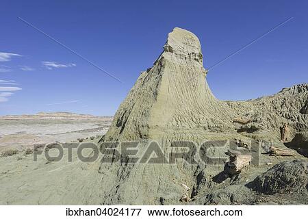 Stock Photo - Versteinerter Wald Monumento Natural Bosques Petrificado, Sarmiento, Chubut, Argentinien, Sudamerika. Fotosearch