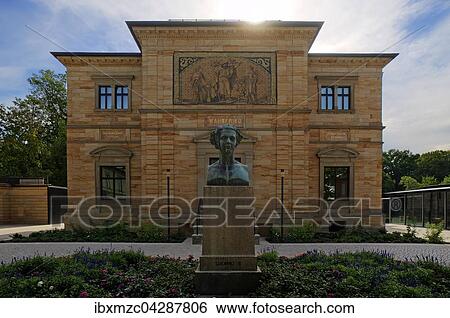 Villa Wahnfried, Wohnhaus von Richard Wagner (1813? Çô1883) mit Buste Ludwig II., Bayreuth, Oberfranken, Bayern, Deutschland, Europa View Large Photo Image Stock Photograph - Villa Wahnfried, Wohnhaus von Richard Wagner (1813? Çô1883) mit Buste Ludwig II., Bayreuth, Oberfranken, Bayern, Deutschland, Europa. Fotosearch