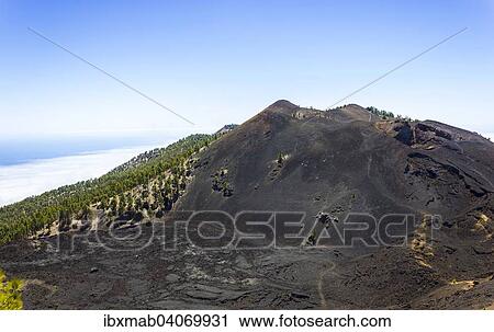 Vulkan Duraznero, Ruta de los Volcanes, Naturpark Cumbre Vieja, La Palma, Kanarische Inseln, Spanien, Europa View Large Photo Image Stock Image - Vulkan Duraznero, Ruta de los Volcanes, Naturpark Cumbre Vieja, La Palma, Kanarische Inseln, Spanien, Europa. Fotosearch
