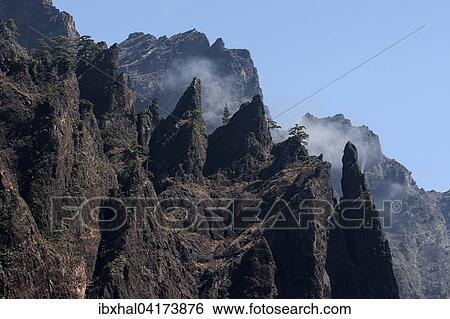 Vulkanfelsen, Lavafelsen, Nationalpark Caldera de Taburiente, La Palma, Kanarische Inseln, Spanien, Europa View Large Photo Image Stock Photograph - Vulkanfelsen, Lavafelsen, Nationalpark Caldera de Taburiente, La Palma, Kanarische Inseln, Spanien, Europa. Fotosearch