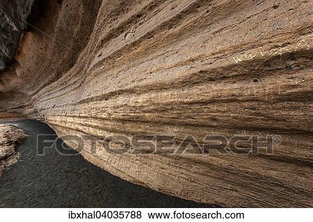 Vulkangestein im Vulkankrater El Golfo, Lanzarote, Kanarische Inseln, Spanien, Europa View Large Photo Image Stock Photo - Vulkangestein im Vulkankrater El Golfo, Lanzarote, Kanarische Inseln, Spanien, Europa. Fotosearch