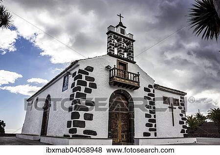 Stock Photo - Wallfahrtskirche Nuestra Senora de la Concepcion del Risco, Santa Cruz de la Palma, La Palma, Kanarische Inseln, Spanien, Europa. Fotosearch