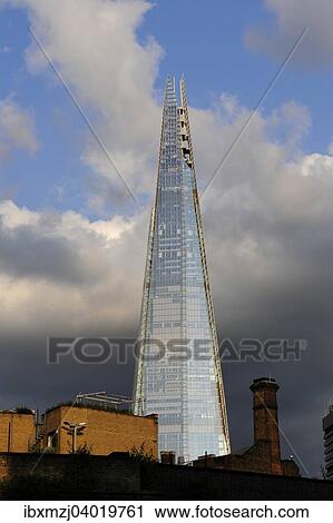 Wolkenkratzer Shard, South Bank, Southwark, London, England, Grossbritannien, Europa View Large Photo Image Stock Image - Wolkenkratzer Shard, South Bank, Southwark, London, England, Grossbritannien, Europa. Fotosearch