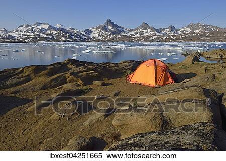 Zeltplatz, Zelt mit Ausblick uber den Kong Oscars Havn, Ammassalik-Insel, Kalaallit Nunaat, Ostgronland, Gronland, Nordamerika View Large Photo Image Stock Photography - Zeltplatz, Zelt mit Ausblick uber den Kong Oscars Havn, Ammassalik-Insel, Kalaallit Nunaat, Ostgronland, Gronland, Nordamerika. Fotosearch