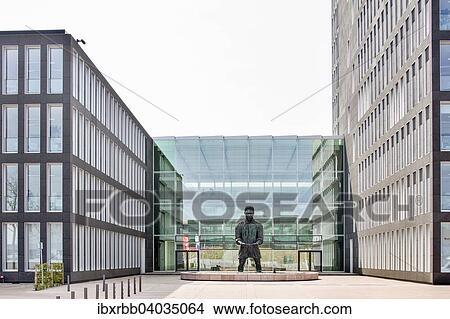 Zentrale der Oldenburger Landessparkasse, Oldenburg, Niedersachsen, Deutschland, Europa View Large Photo Image Picture - Zentrale der Oldenburger Landessparkasse, Oldenburg, Niedersachsen, Deutschland, Europa. Fotosearch