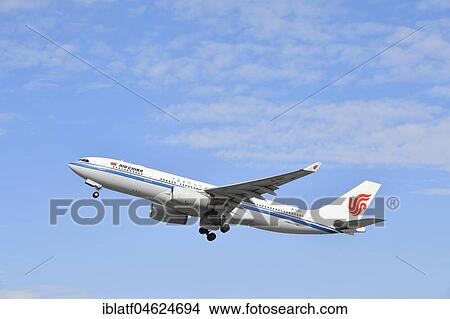 Picture - Air China, Airbus A330-200, takeoff, Munich Airport, Germany, Europe. Fotosearch