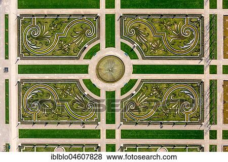 Baroque Garden, Broderie horticultural art, Großer Garten, Herrenhäuser Gärten, Hanover, Lower Saxony, Germany, Europe View Large Photo Image Stock Photo - Baroque Garden, Broderie horticultural art, Großer Garten, Herrenhäuser Gärten, Hanover, Lower Saxony, Germany, Europe. Fotosearch
