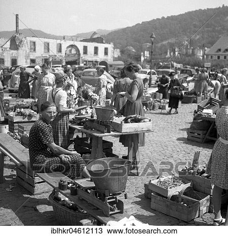 Stock Image - Freiburger Münstermarkt, approx. 1945 to 1955, Freiburg, Germany, Europe. Fotosearch