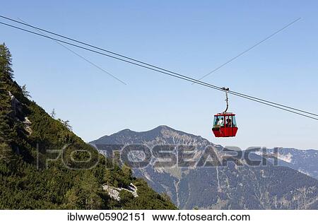 Stock Image - Katrin cable car with view to Leonsberg, Bad Ischl, Salzkammergut, Upper Austria, Austria, Europe. Fotosearch
