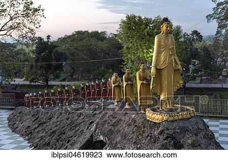 Stock Image - Kyauktaw Mahamuni Temple, Rakhine State, Myanmar, Burma, Asia. Fotosearch