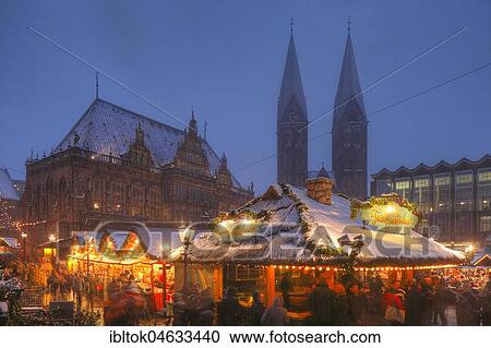 Stock Image - Old town hall with St. Petri Cathedral and Christmas market on the market square at dusk, Bremen, Germany, Europe. Fotosearch