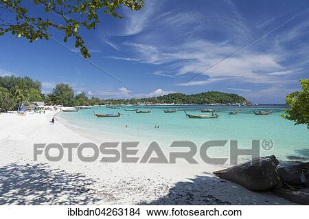 Picture - Pattaya beach, Ko Lipe or Koh Lipe island, Tarutao National Marine Park, Thailand, Asia. Fotosearch