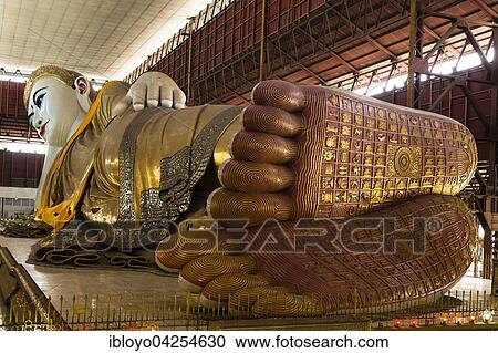Stock Image - Reclining Buddha of Chaukhtatgyi Paya, 65 metres long, Bahan, Yangon, Myanmar, Asia. Fotosearch