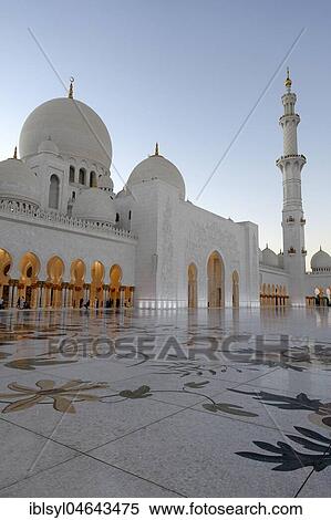 Sheikh Zayed Mosque, Abu Dhabi, United Arab Emirates, Asia View Large Photo Image Stock Photography - Sheikh Zayed Mosque, Abu Dhabi, United Arab Emirates, Asia. Fotosearch