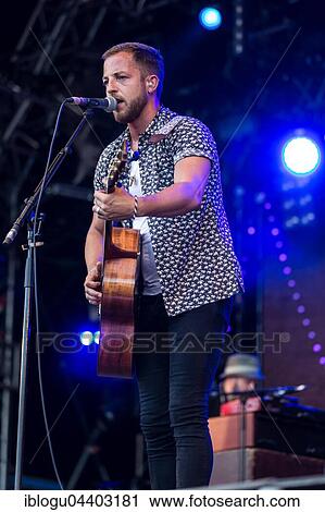 Stock Image - The British singer and musician James Morrison live at the 26th Heitere Open Air in Zofingen, Aargau, Switzerland, Europe. Fotosearch