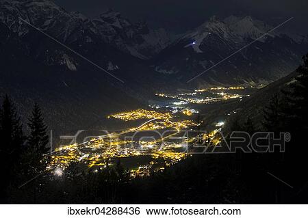 Ausblick ins Stubaital, Dorfer Fulpmes, Medraz, Kampl, hinten Berge Elfer und Habicht, Nachtaufnahme, Tirol, Osterreich, Europa View Large Photo Image Stock Photograph - Ausblick ins Stubaital, Dorfer Fulpmes, Medraz, Kampl, hinten Berge Elfer und Habicht, Nachtaufnahme, Tirol, Osterreich, Europa. Fotosearch