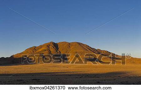 Berg im Kulala Wilderness Reserve, Tsarisberge, Hardap, Namibia, Afrika View Large Photo Image Stock Image - Berg im Kulala Wilderness Reserve, Tsarisberge, Hardap, Namibia, Afrika. Fotosearch