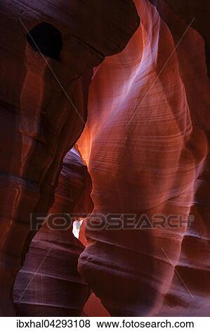 Stock Photo - Bunte Sandsteinformation mit Lichteinfall, Upper Antelope Canyon, Slot Canyon, Page, Arizona, USA, Nordamerika. Fotosearch