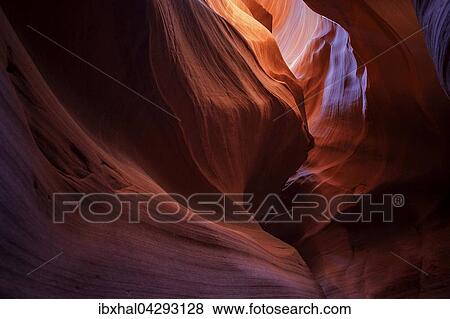 Stock Photo - Bunte Sandsteinformation mit Lichteinfall, Upper Antelope Canyon, Slot Canyon, Page, Arizona, USA, Nordamerika. Fotosearch