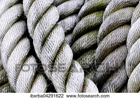 Dickes Schiffstau, Geschlagenes Tauwerk, Nahaufnahme View Large Photo Image Stock Image - Dickes Schiffstau, Geschlagenes Tauwerk, Nahaufnahme. Fotosearch