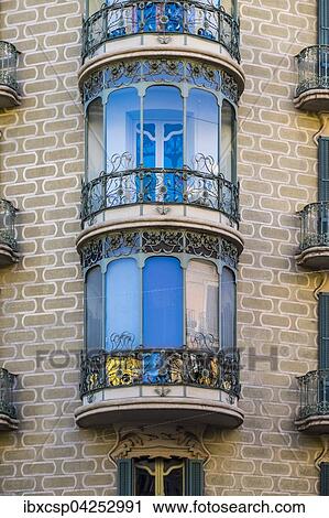 Fassade mit Fenstern, Balkonen, Jugendstil, Eixample, Barcelona, Katalonien, Spanien, Europa View Large Photo Image Stock Image - Fassade mit Fenstern, Balkonen, Jugendstil, Eixample, Barcelona, Katalonien, Spanien, Europa. Fotosearch