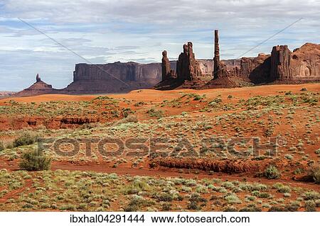 Felsformationen, Totem Pool und Yei Bi Chei, Monument Valley Navajo Tribal Park, Arizona, USA, Nordamerika View Large Photo Image Picture - Felsformationen, Totem Pool und Yei Bi Chei, Monument Valley Navajo Tribal Park, Arizona, USA, Nordamerika. Fotosearch