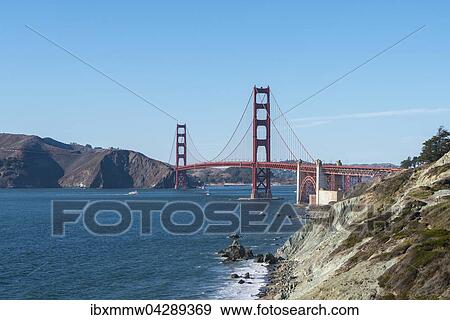 Stock Photo - Golden Gate Bridge, Marshall Strand, Marshall's Beach, Felsenkuste, San Francisco, USA, Nordamerika. Fotosearch