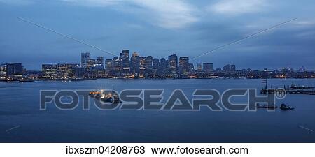 Hafen mit Skyline bei Dammerung, Boston, Massachusetts, USA, Nordamerika View Large Photo Image Stock Image - Hafen mit Skyline bei Dammerung, Boston, Massachusetts, USA, Nordamerika. Fotosearch