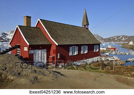 Stock Photograph - Historische Holzkirche, Tasiilaq, Ammassalik-Insel, Kalaallit Nunaat, Ostgronland, Gronland, Nordamerika. Fotosearch