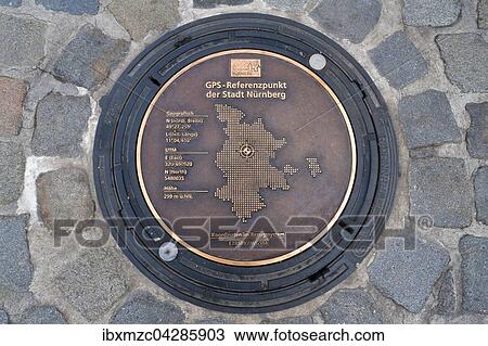 Kanaldeckel als GPS-Referenzpunkt am Hauptmarkt, Nurnberg, Mittelfranken, Bayern, Deutschland, Europa View Large Photo Image Stock Image - Kanaldeckel als GPS-Referenzpunkt am Hauptmarkt, Nurnberg, Mittelfranken, Bayern, Deutschland, Europa. Fotosearch