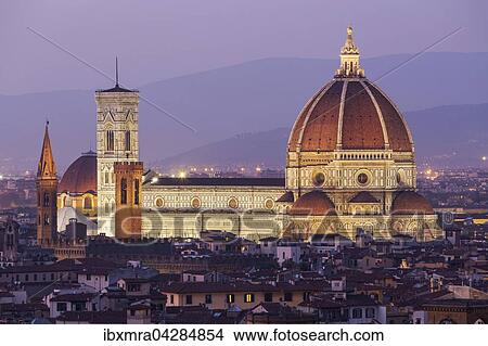 Kathedrale von Florenz, Altstadt bei Dammerung, Florenz, Toskana, Italien, Europa View Large Photo Image Picture - Kathedrale von Florenz, Altstadt bei Dammerung, Florenz, Toskana, Italien, Europa. Fotosearch