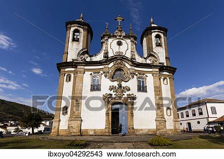 Stock Image - Kirche Igreja da Nossa Senhora do Carmo, Ouro Preto, Minas Gerais, Brasilien, Sudamerika. Fotosearch