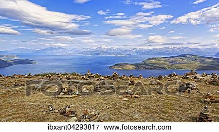 Stock Photo - Kvaenangsfjell, Gebirgslandschaft am Kvaenangen Fjord, Sorstraumen, Troms, Norwegen, Europa. Fotosearch
