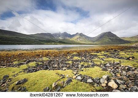 Loch Slapin vor Cuillin Hills, Torrin, Western Highlands, Isle of Skye, Schottland, Grossbritannien, Europa View Large Photo Image Stock Photo - Loch Slapin vor Cuillin Hills, Torrin, Western Highlands, Isle of Skye, Schottland, Grossbritannien, Europa. Fotosearch