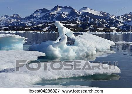 Packeis, Treibeis in Kong Oscars Havn, Ammassalik-Insel, Ostgronland, Gronland, Nordamerika View Large Photo Image Stock Photo - Packeis, Treibeis in Kong Oscars Havn, Ammassalik-Insel, Ostgronland, Gronland, Nordamerika. Fotosearch