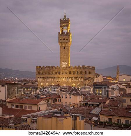 Palazzo Vecchio bei Dammerung, Florenz, Toskana, Italien, Europa View Large Photo Image Stock Photo - Palazzo Vecchio bei Dammerung, Florenz, Toskana, Italien, Europa. Fotosearch