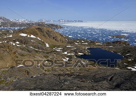 Polarstrom, Eisberge und Packeis, ostlich von Ammassalik und Kulusuk, Gronland, Nordamerika View Large Photo Image Picture - Polarstrom, Eisberge und Packeis, ostlich von Ammassalik und Kulusuk, Gronland, Nordamerika. Fotosearch