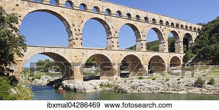 Pont du Gard, romisches Aquadukt, UNESCO Weltkulturerbe, Fluss Gard, Languedoc-Roussillon, Sudfrankreich, Frankreich, Europa View Large Photo Image Stock Photo - Pont du Gard, romisches Aquadukt, UNESCO Weltkulturerbe, Fluss Gard, Languedoc-Roussillon, Sudfrankreich, Frankreich, Europa. Fotosearch