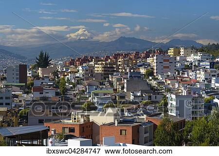 Stock Photo - Quito am Morgen, hinten Berg Cotopaxi, Quito, Provinz Pichincha, Ecuador, Sudamerika. Fotosearch
