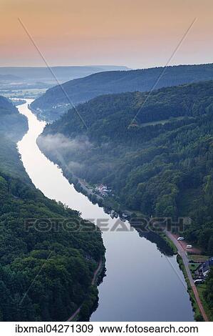 Stock Photo - Saarschleife vom Aussichtspunkt Cloef, Orscholz bei Mettlach, Saarland, Deutschland, Europa. Fotosearch