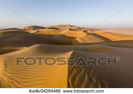 Sanddunen, Leeres Viertel, Empty Quarter, Sandwuste Rub al-Chali, auch Rub al-Khali, Vereinigte Arabische Emirate, Asien View Large Photo Image Stock Photograph - Sanddunen, Leeres Viertel, Empty Quarter, Sandwuste Rub al-Chali, auch Rub al-Khali, Vereinigte Arabische Emirate, Asien. Fotosearch