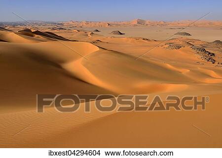 Sanddunen von Oued In Djerane, Tadrart, Tassili n'Ajjer Nationalpark, UNESCO Weltnaturerbe, Sahara, Algerien, Afrika View Large Photo Image Picture - Sanddunen von Oued In Djerane, Tadrart, Tassili n'Ajjer Nationalpark, UNESCO Weltnaturerbe, Sahara, Algerien, Afrika. Fotosearch