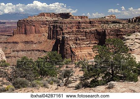 Shafer Canyon Overlook, Ausblick auf Erosionslandschaft, Felsformationen, Island in the Sky, Canyonlands-Nationalpark, Utah, USA, Nordamerika View Large Photo Image Stock Image - Shafer Canyon Overlook, Ausblick auf Erosionslandschaft, Felsformationen, Island in the Sky, Canyonlands-Nationalpark, Utah, USA, Nordamerika. Fotosearch