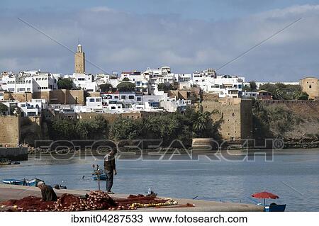 Stock Image - Stadt mit Festungsanlage Kasbah des Oudaias am Fluss Bou-Regreg, Rabat, Provinz Rabat, Marokko, Afrika. Fotosearch