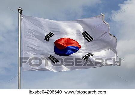 Sud Koreanische Flagge Sudkorea Fahne Weht Im Wind Korea Stock Image Ibxsbe Fotosearch