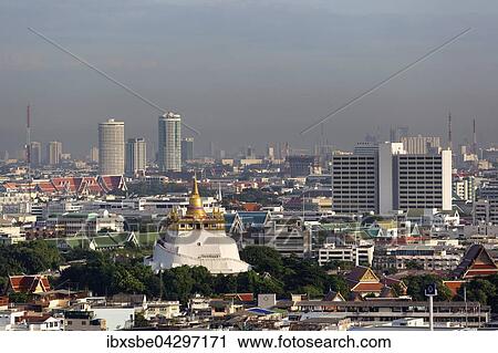 Vergoldete Stupa auf dem Golden Mount, Wat Saket Tempel, nordliche Skyline, Panorama-Blick vom Grand China Hotel, Chinatown, Bangkok, Thailand, Asien View Large Photo Image Stock Image - Vergoldete Stupa auf dem Golden Mount, Wat Saket Tempel, nordliche Skyline, Panorama-Blick vom Grand China Hotel, Chinatown, Bangkok, Thailand, Asien. Fotosearch