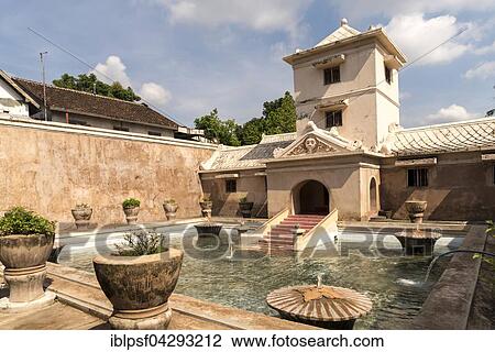 Bath, Taman Sari water castle, Yogyakarta, Java, Indonesia, Asia View Large Photo Image Stock Image - Bath, Taman Sari water castle, Yogyakarta, Java, Indonesia, Asia. Fotosearch